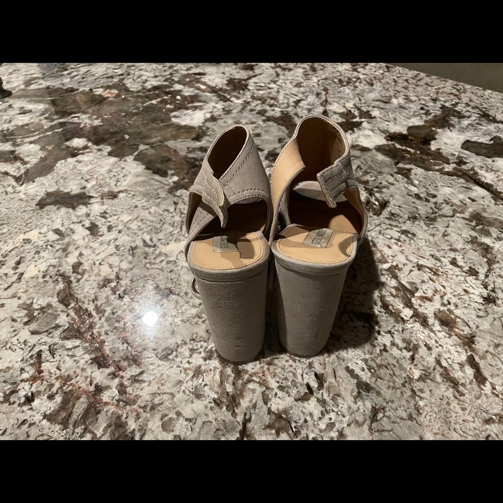 Steve Madden Slyye Open Toe Platform Block Heel 8 - Picture 12 of 12